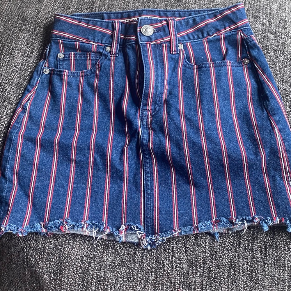 striped american eagle skirt